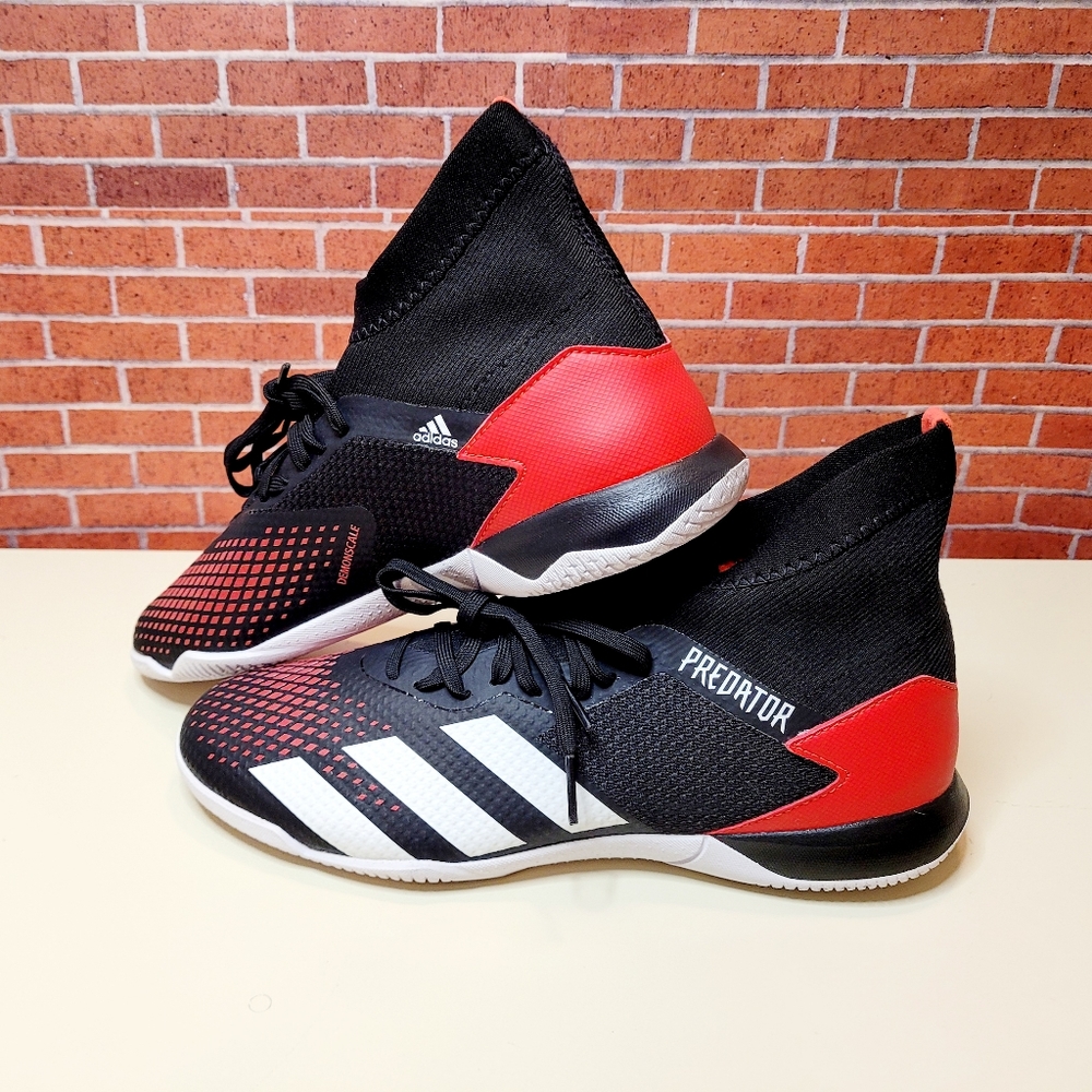 New Adidas Predator Indoor Soccer Cleats Sz 7